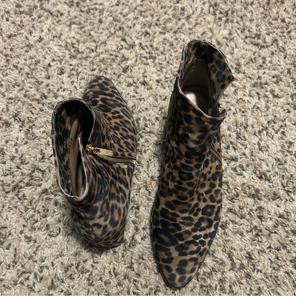 BEAUTIFEEL Alexa Leopard Print Boots Size 39 - Picture 3 of 10
